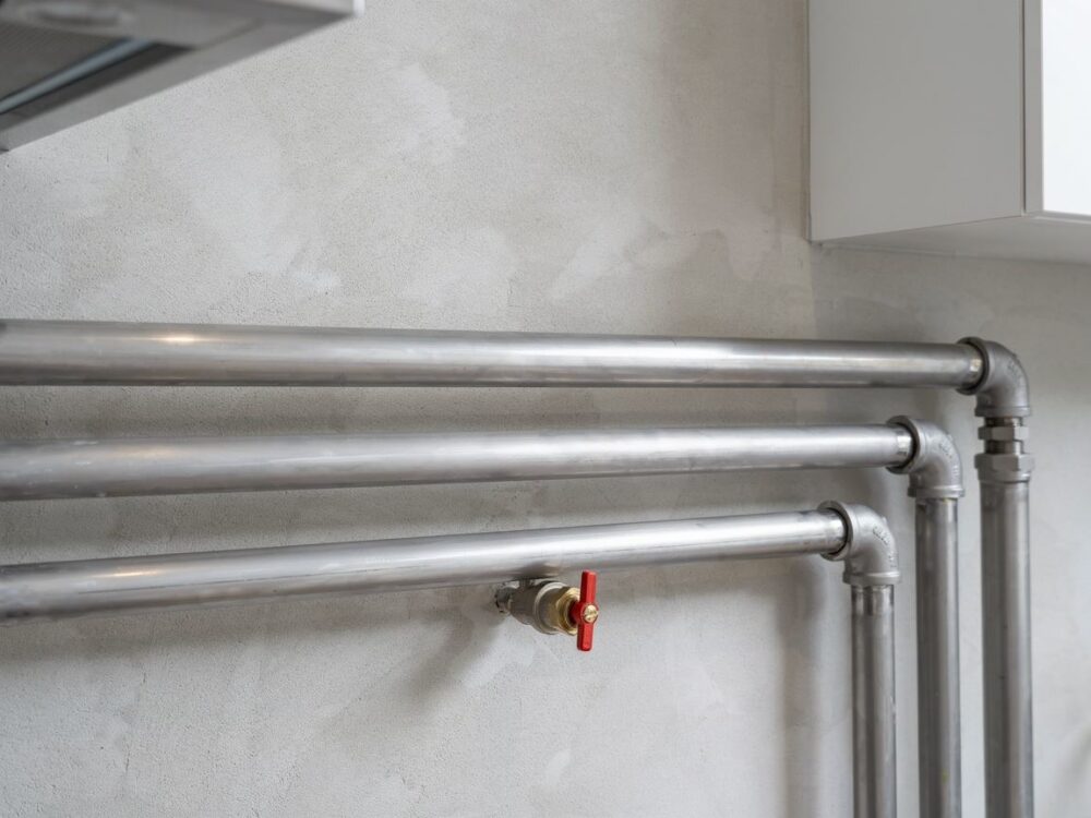 ukryte instalacje gazowe w budynku